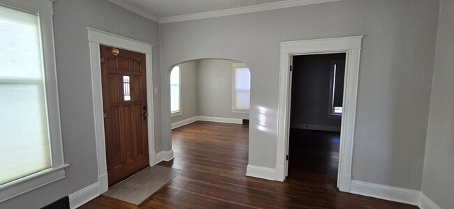 Building Photo - 2505 Central Ave