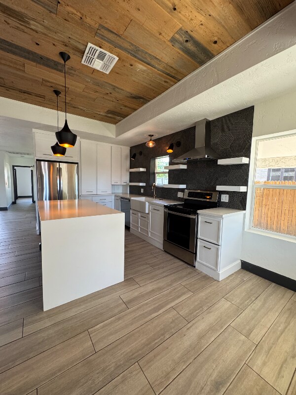 Foto del edificio - 1616 E Willetta St