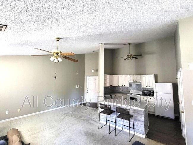 Foto del edificio - 111 Wexford Dr