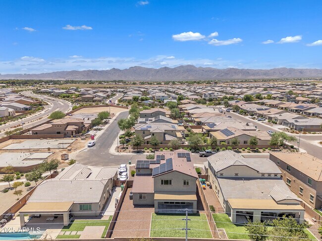 Foto del edificio - 8313 N 171st Dr