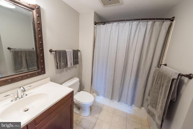 Building Photo - 1111 11th St NW