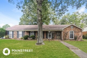 Building Photo - 3084 Kemper Dr