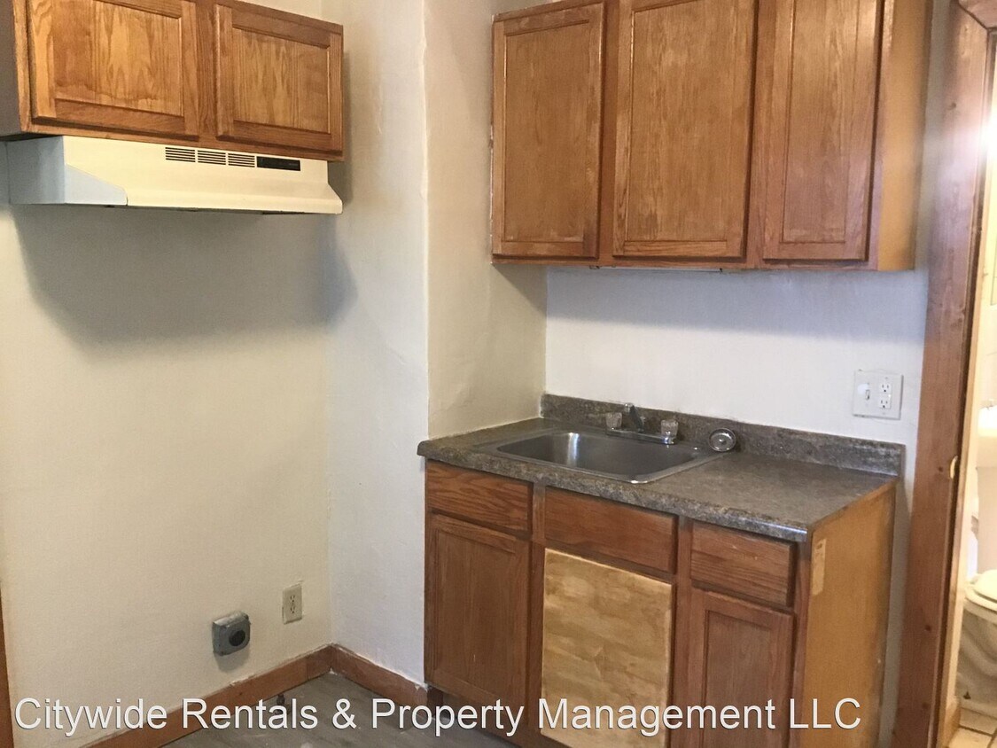 Primary Photo - 2 br, 1 bath House - 4702 N 49th St.