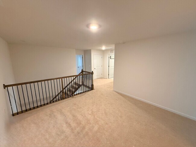Building Photo - 2139 Cherry Top Dr
