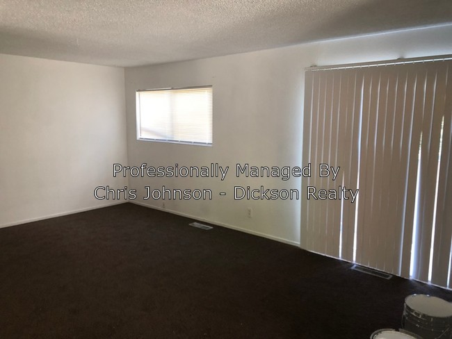 Foto del edificio - 3488 Willow Hills Cir