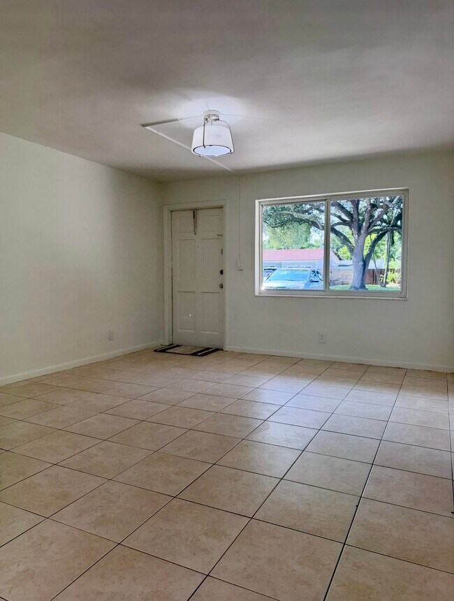 Foto del edificio - 5210 SW 90th Way