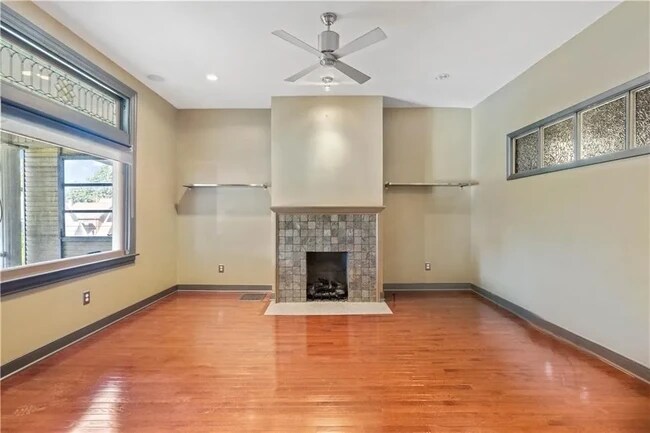 Foto del edificio - 937 Jackman Ave