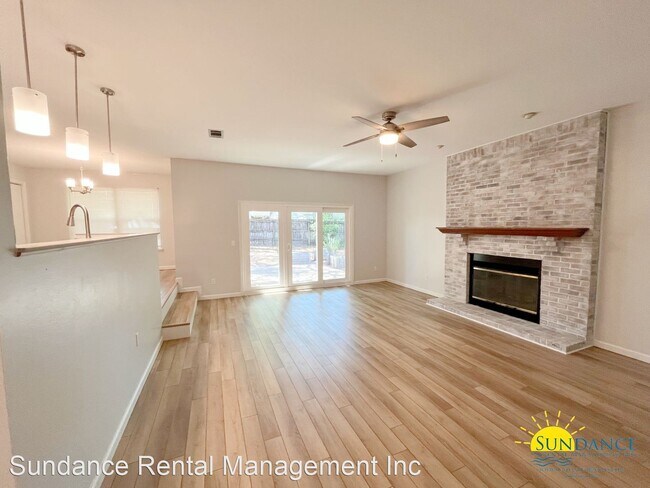 Building Photo - 3 br, 2 bath House - 608 Kathleen Court