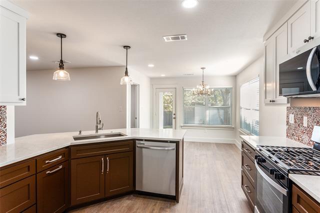 Foto del edificio - 3233 Sandage Ave