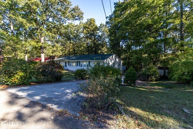 Foto del edificio - 5707 Scenic Ridge Rd