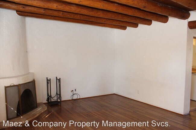Building Photo - 2 br, 1 bath House - 1428 Santa Cruz