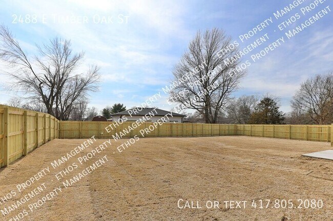 Foto del edificio - 2488 E Timber Oak St