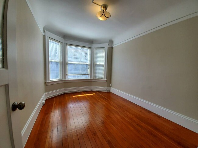 Foto del edificio - 2350 Polk St