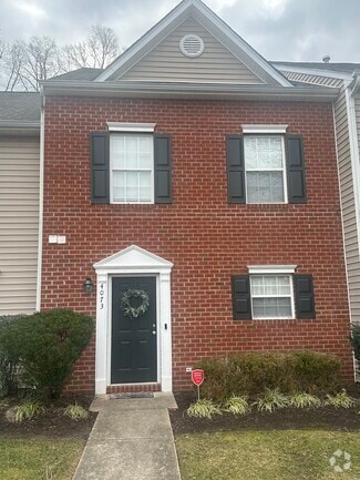 Front Exterior - 4073 Trisha Trl