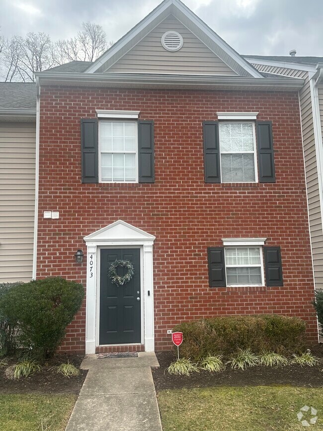 Front Exterior - 4073 Trisha Trl