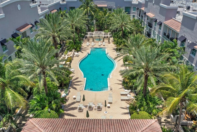 Foto del edificio - 600 S Dixie Hwy