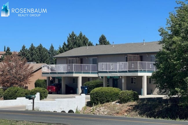 Building Photo - 2-Bedroom, 1.5-Bath Two-Story First-Floor Apartment in a 4-Plex with Mountain Views
