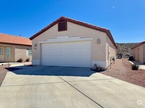 Building Photo - 2486 Sonoma Rd
