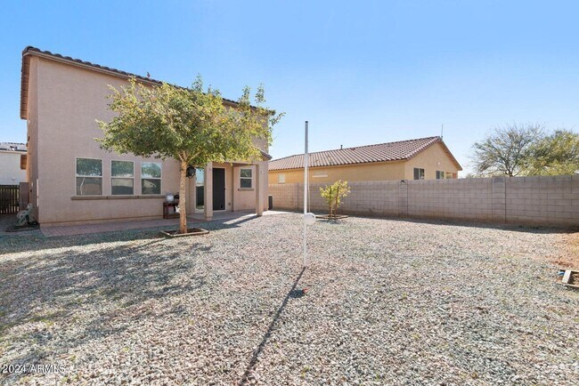 Building Photo - 3912 S 72nd Ln