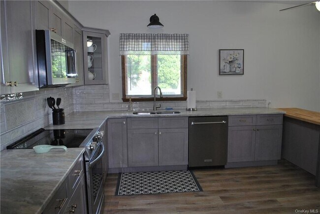 Foto del edificio - 25 Hathorn Rd