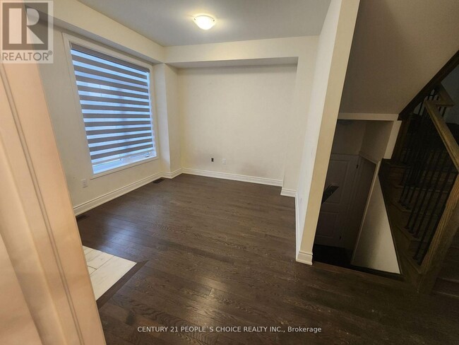 Photo du bâtiment - 426 Tim Manley Ave