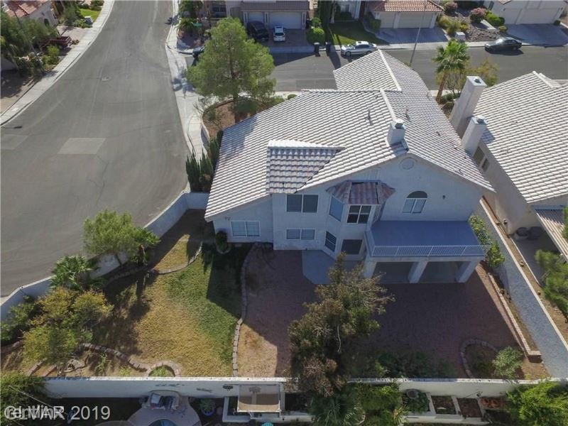 Primary Photo - 4 br, 3 bath House - 8012 Shorecrest Dr
