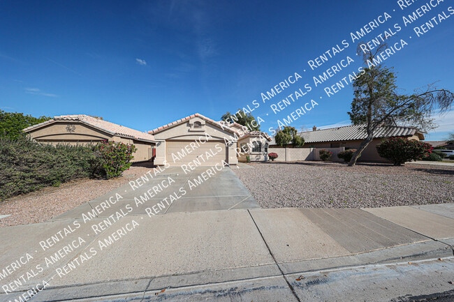 Building Photo - 3884 E Douglas Loop