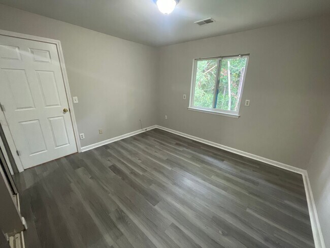 Building Photo - Two bedroom two bathroom Condo in Eagles P...