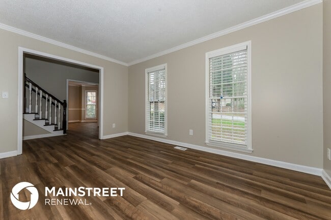 Building Photo - 3175 Rock Creek Dr