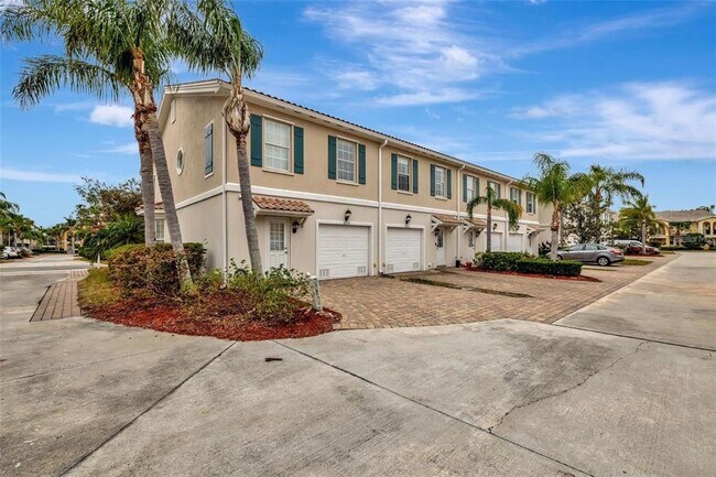Building Photo - 5972 Giardino Ln