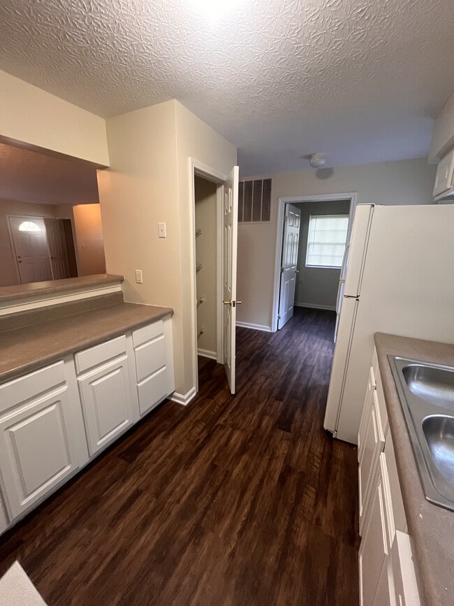 KITCHEN - Carriage Hill