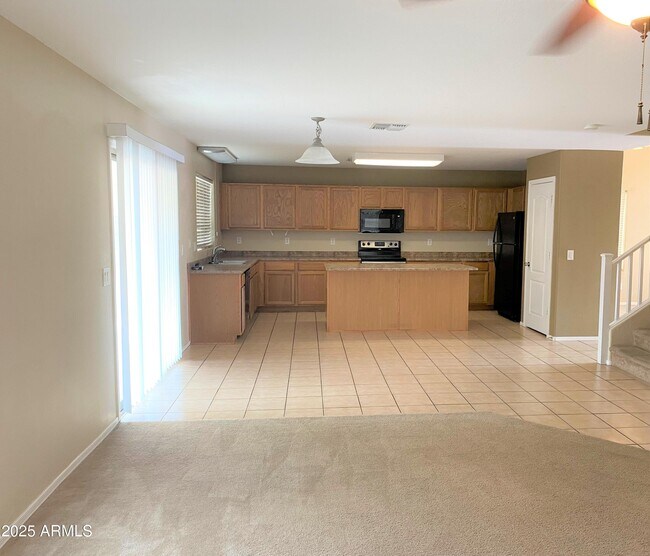 Building Photo - 11343 N 153rd Dr