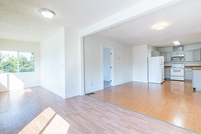 Foto del edificio - 1537 Salem Ave SE