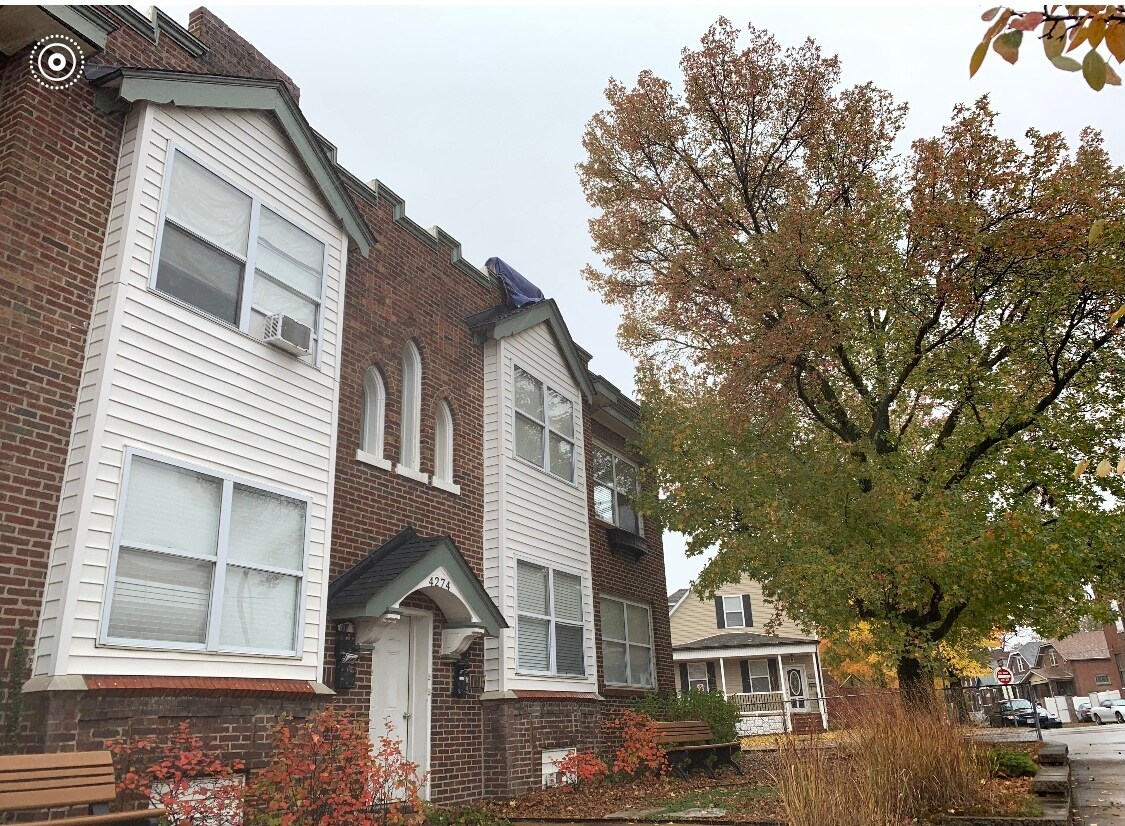 Primary Photo - 4540 Morganford Rd