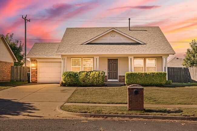 Foto del edificio - Beautiful 2 Bedroom - 2 Bathroom in Deer C...