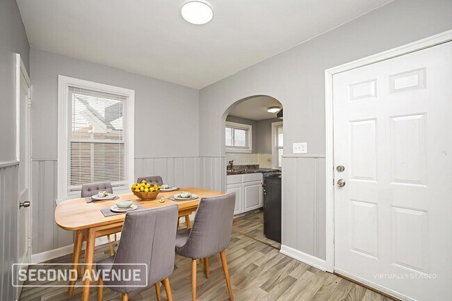 Foto del edificio - 1806 Sundale Ave