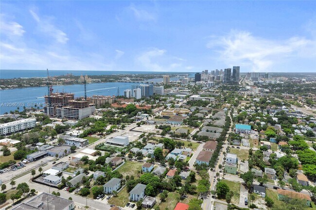 Foto del edificio - 727 22nd St