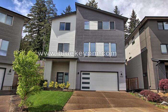 Foto principal - 4 Bed, 3 Bath Home in Happy Valley Near Sc...