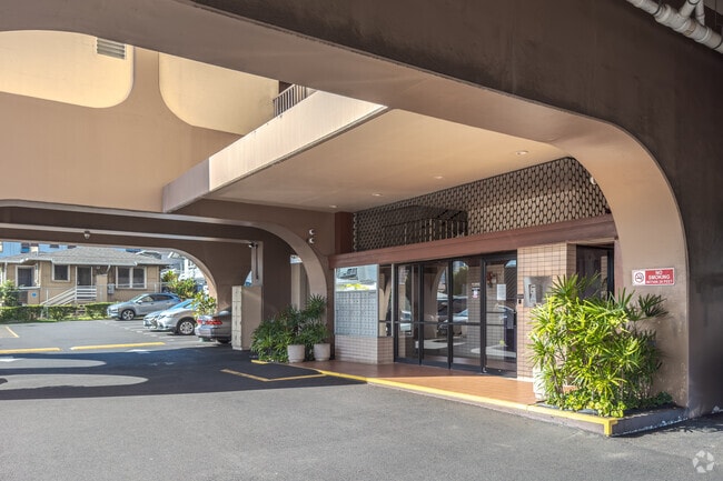 Building Photo - Coronet Apartments