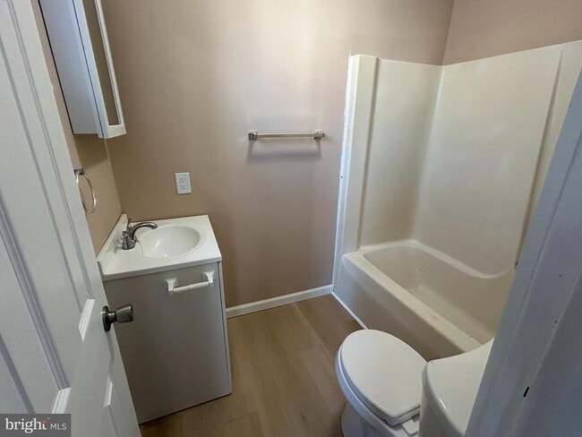 Building Photo - 38 Hanover St