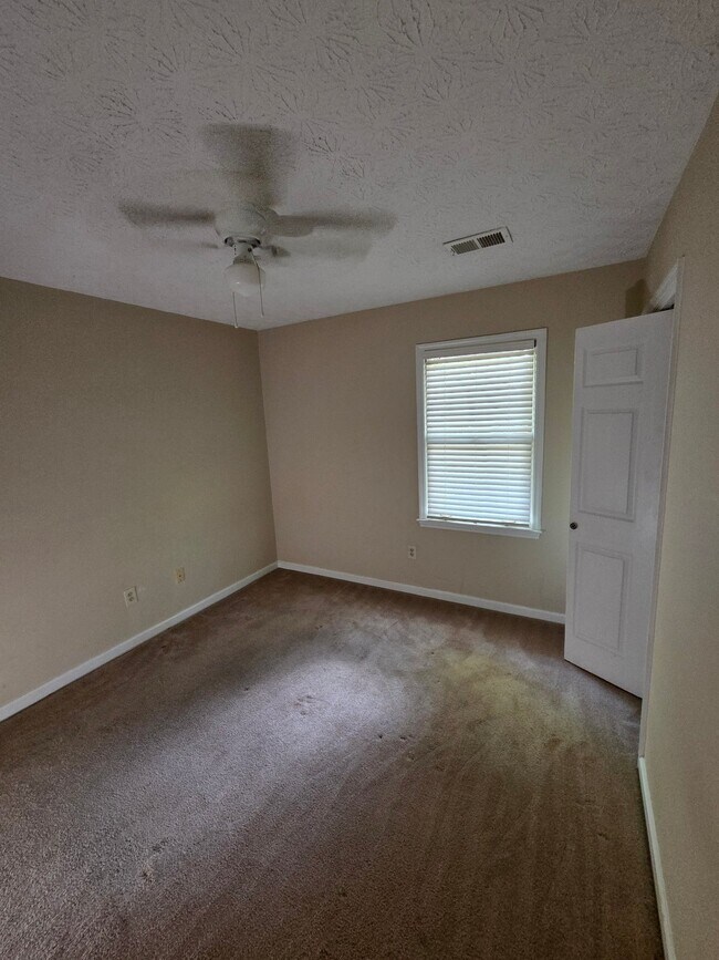 Foto del edificio - 4700 Norman Dr NW