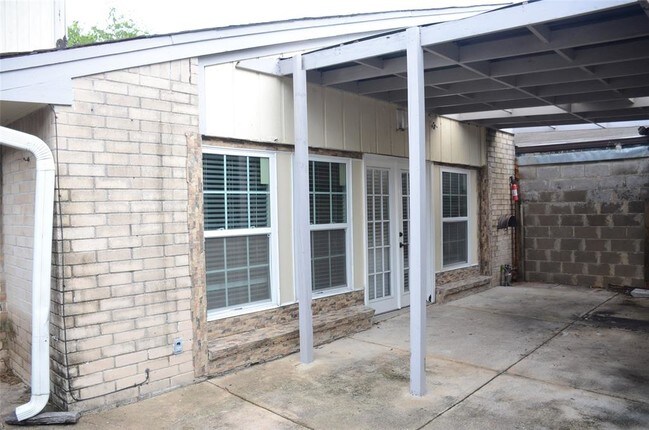 Building Photo - 4218 Boone Rd