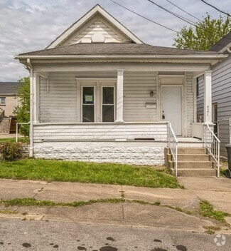 Building Photo - 421 Walnut Ave