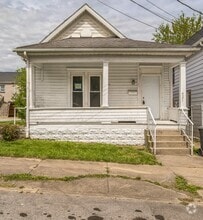 Building Photo - 421 Walnut Ave