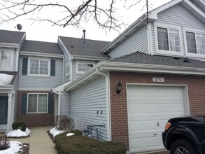 Building Photo - 2751 Odlum Dr
