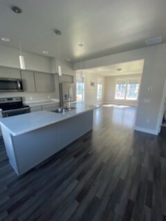Foto del edificio - 1730 Walter Creek Blvd