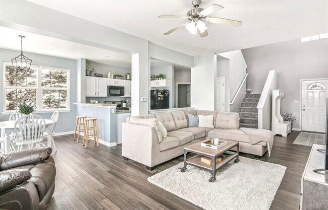 Foto del edificio - 263 Bent Grass Cir