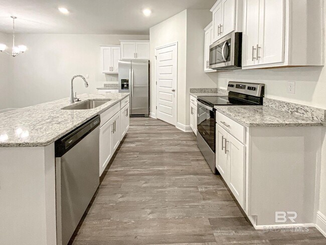 Building Photo - 13204 Shoshoney Cir