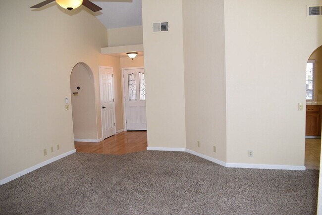 Building Photo - 9475 Madrid Way