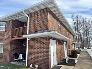 Building Photo - 1100 Tollis Pkwy